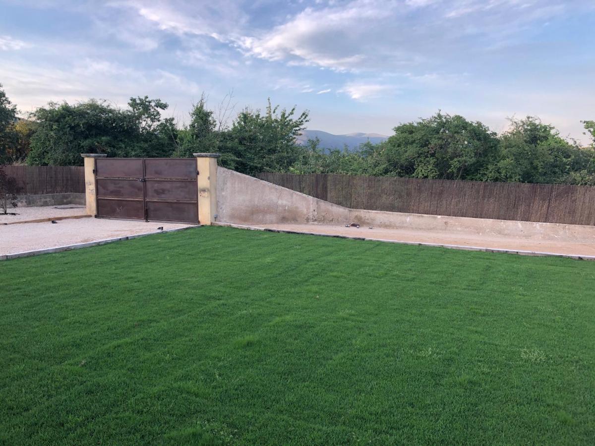 Villa Dans Le Luberon A 2 Km De Lourmarin Lauris Eksteriør bilde
